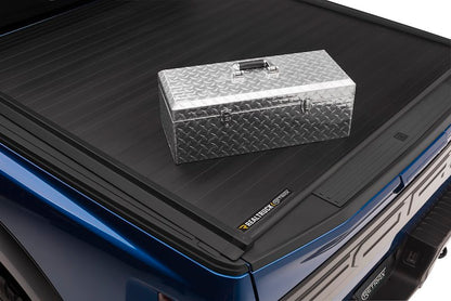 RealTruck Retrax IX Manual Retractable Tonneau Cover - 30337