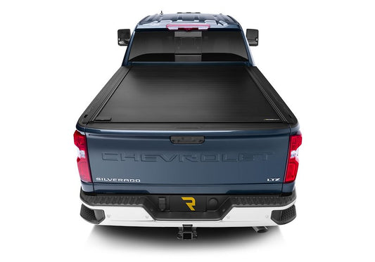 RealTruck RetraxPRO MX Manual Retractable Tonneau Cover