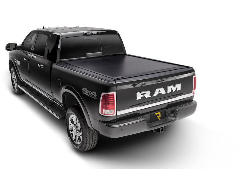 RealTruck RetraxONE MX Manual Retractable Tonneau Cover - 60232