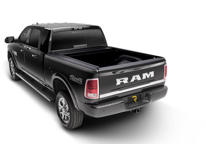 RealTruck RetraxONE MX Manual Retractable Tonneau Cover - 60232