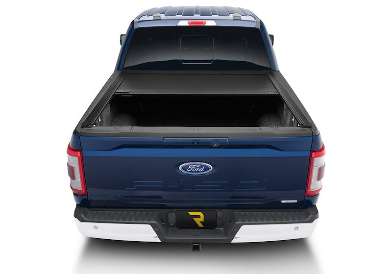 RealTruck RetraxONE MX Manual Retractable Tonneau Cover - 60337