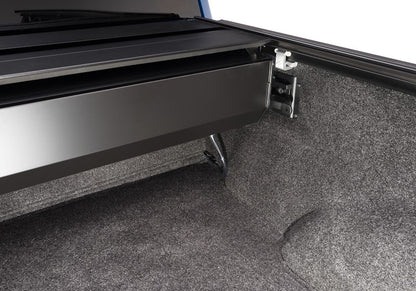 RealTruck RetraxONE MX Manual Retractable Tonneau Cover - 60362