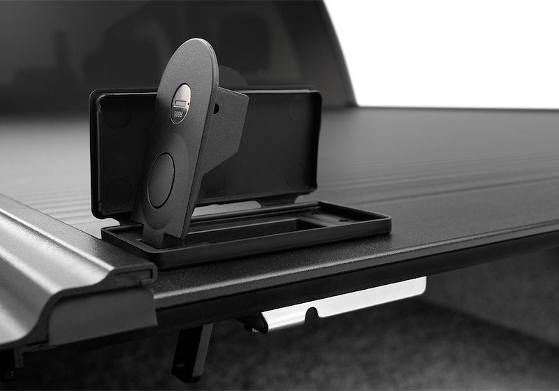 RealTruck RetraxONE MX Manual Retractable Tonneau Cover - 60378