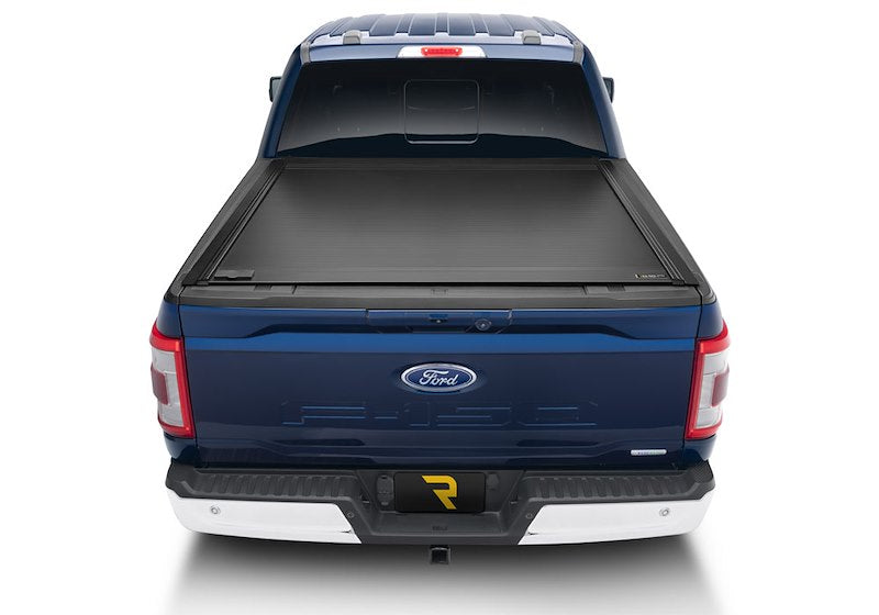 RealTruck RetraxONE MX Manual Retractable Tonneau Cover - 60378