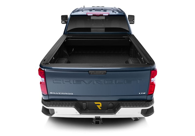 RealTruck RetraxPRO MX Manual Retractable Tonneau Cover