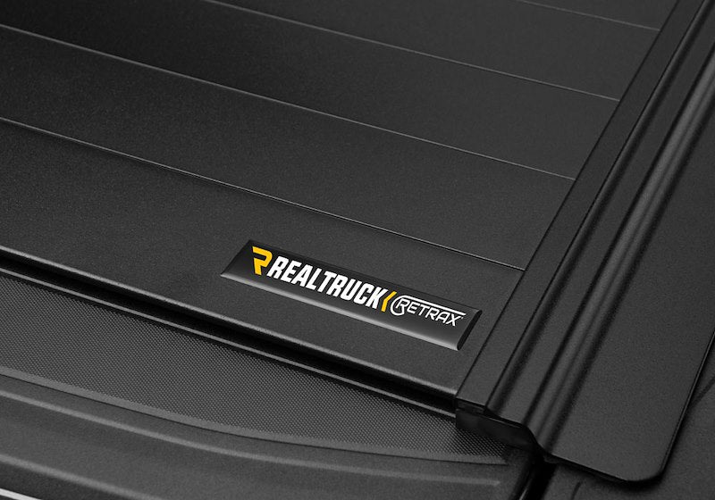 RealTruck RetraxPRO MX Manual Retractable Tonneau Cover