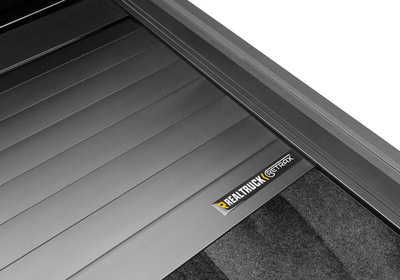 RealTruck RetraxPRO MX Manual Retractable Tonneau Cover - 80374