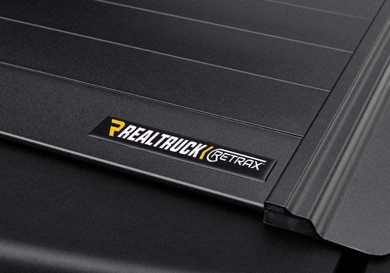 RealTruck RetraxPRO MX Manual Retractable Tonneau Cover - 80461
