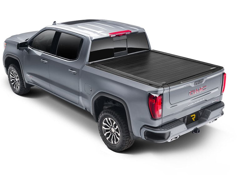RealTruck RetraxPRO MX Manual Retractable Tonneau Cover - 80482