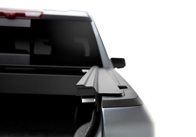 RealTruck RetraxPRO MX Manual Retractable Tonneau Cover - 80482