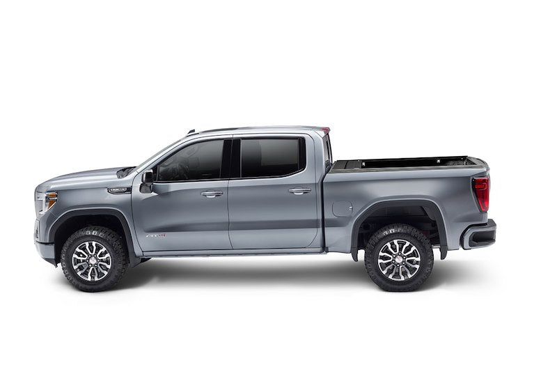 RealTruck RetraxPRO MX Manual Retractable Tonneau Cover - 80488