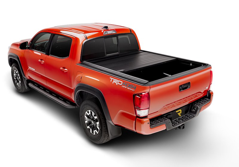 RealTruck RetraxPRO MX Manual Retractable Tonneau Cover - 80851