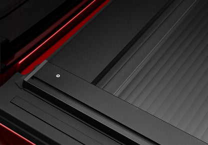 RealTruck RetraxONE XR Manual Retractable Tonneau Cover w/ T-Slot Rails - T-60243