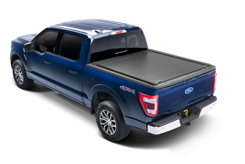 RealTruck RetraxONE XR Manual Retractable Tonneau Cover w/ T-Slot Rails - T-60378