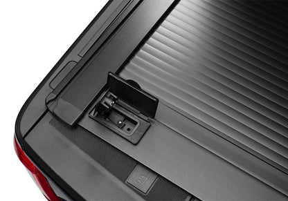 RealTruck RetraxONE XR Manual Retractable Tonneau Cover w/ T-Slot Rails - T-60378