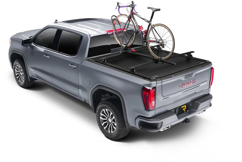 RealTruck RetraxONE XR Manual Retractable Tonneau Cover w/ T-Slot Rails - T-60454