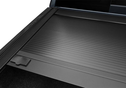 RealTruck RetraxONE XR Manual Retractable Tonneau Cover w/ T-Slot Rails - T-60481