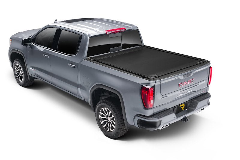 RealTruck RetraxONE XR Manual Retractable Tonneau Cover w/ T-Slot Rails - T-60482