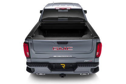 RealTruck RetraxONE XR Manual Retractable Tonneau Cover w/ T-Slot Rails - T-60482