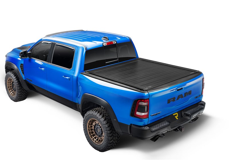 RealTruck RetraxPRO XR Manual Retractable Tonneau Cover w/ T-Slot Rails - T-80245