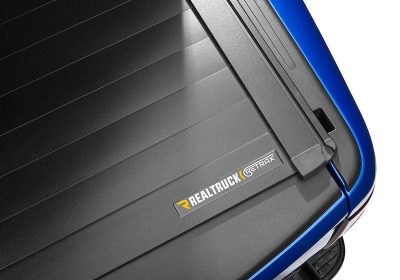 RealTruck RetraxPRO XR Manual Retractable Tonneau Cover w/ T-Slot Rails - T-80245