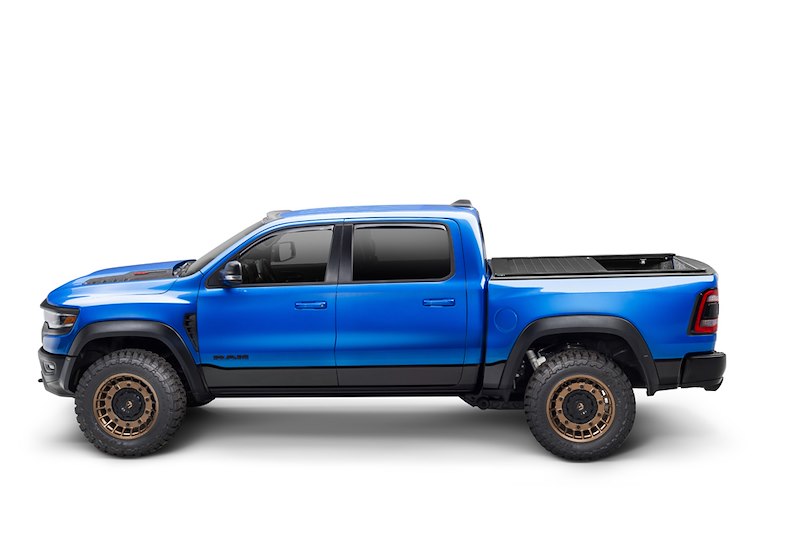 RealTruck RetraxPRO XR Manual Retractable Tonneau Cover w/ T-Slot Rails - T-80245