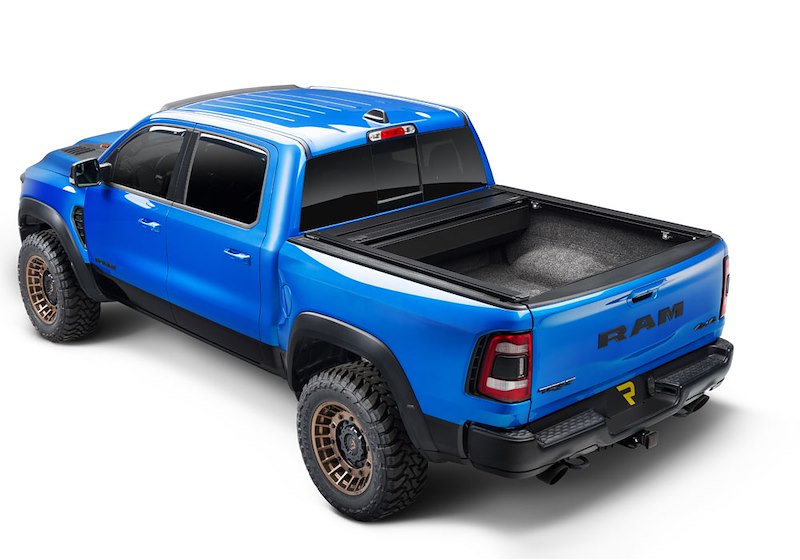 RealTruck RetraxPRO XR Manual Retractable Tonneau Cover w/ T-Slot Rails - T-80245