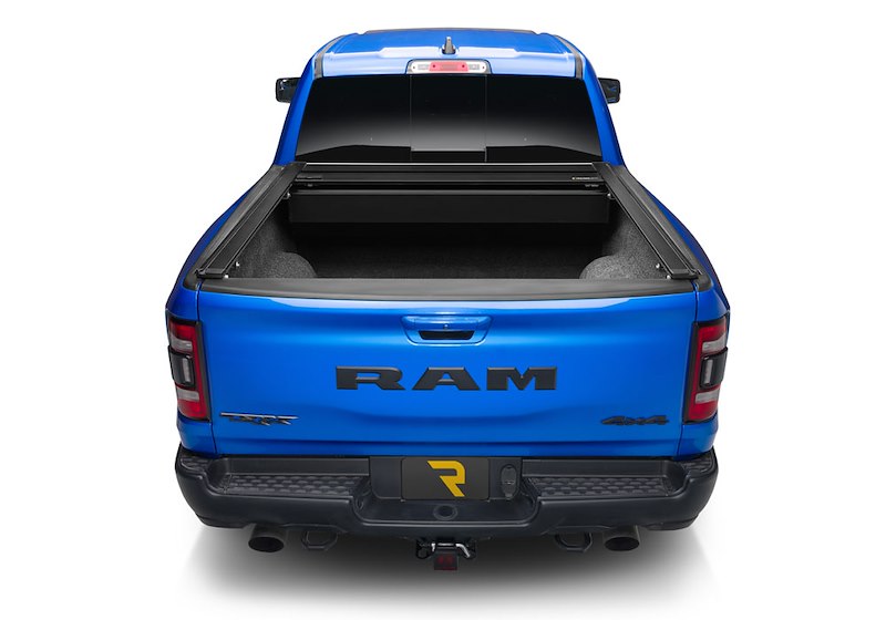 RealTruck RetraxPRO XR Manual Retractable Tonneau Cover w/ T-Slot Rails - T-80245