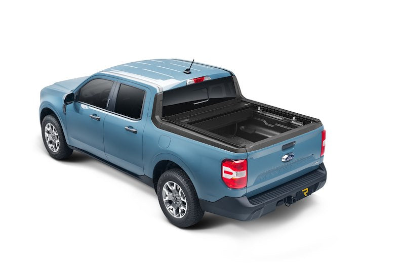 RealTruck RetraxPRO XR Manual Retractable Tonneau Cover w/ T-Slot Rails - T-80337