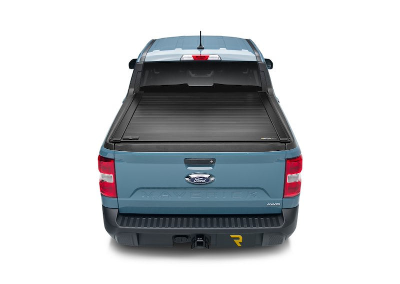 RealTruck RetraxPRO XR Manual Retractable Tonneau Cover w/ T-Slot Rails - T-80337