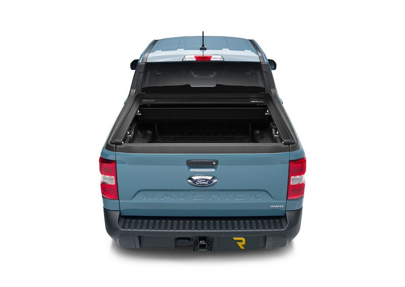RealTruck RetraxPRO XR Manual Retractable Tonneau Cover w/ T-Slot Rails - T-80337