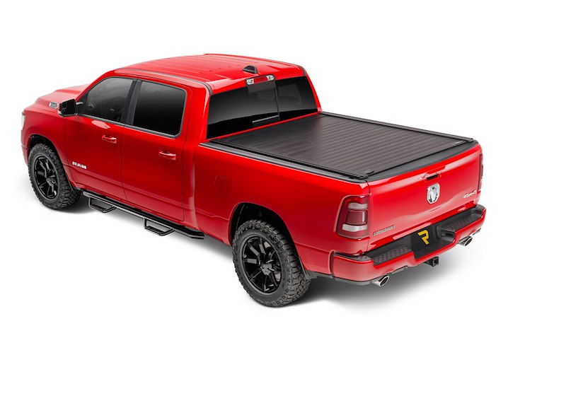 RealTruck RetraxPRO XR Manual Retractable Tonneau Cover w/ T-Slot Rails - T-80462