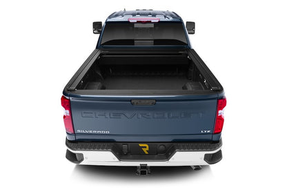 RealTruck RetraxPRO XR Manual Retractable Tonneau Cover w/ T-Slot Rails - T-80484