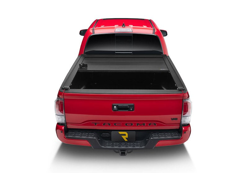 RealTruck RetraxPRO XR Manual Retractable Tonneau Cover w/ T-Slot Rails - T-80811
