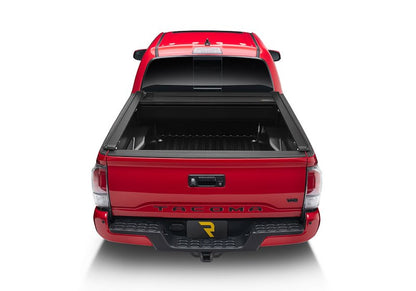 RealTruck RetraxPRO XR Manual Retractable Tonneau Cover w/ T-Slot Rails - T-80851