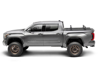 RealTruck RetraxPRO XR Manual Retractable Tonneau Cover w/ T-Slot Rails - T-80861