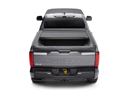 RealTruck RetraxPRO XR Manual Retractable Tonneau Cover w/ T-Slot Rails - T-80861