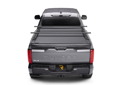 RealTruck RetraxPRO XR Manual Retractable Tonneau Cover w/ T-Slot Rails - T-80861