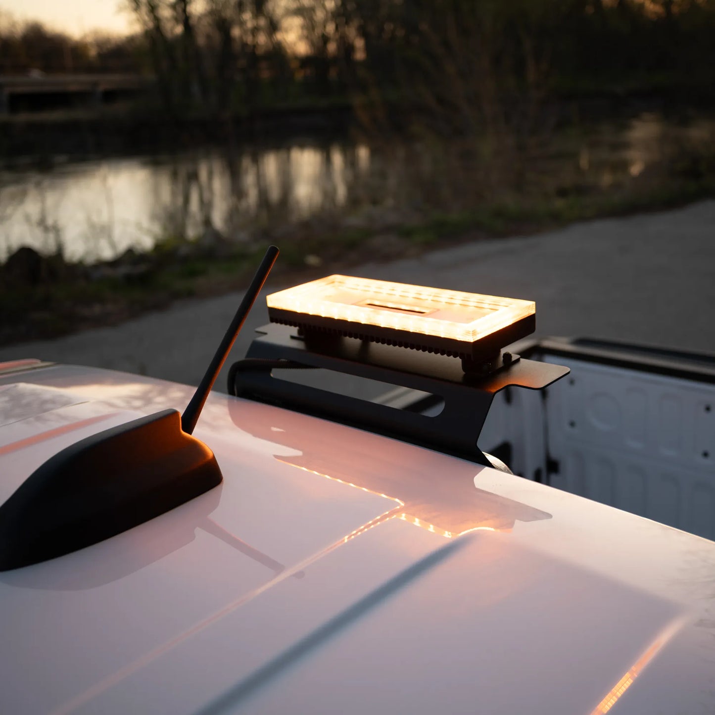 Putco YellowJacket LED Ultimate Rooftop Strobe Light Bar (Amber & White) |960112|